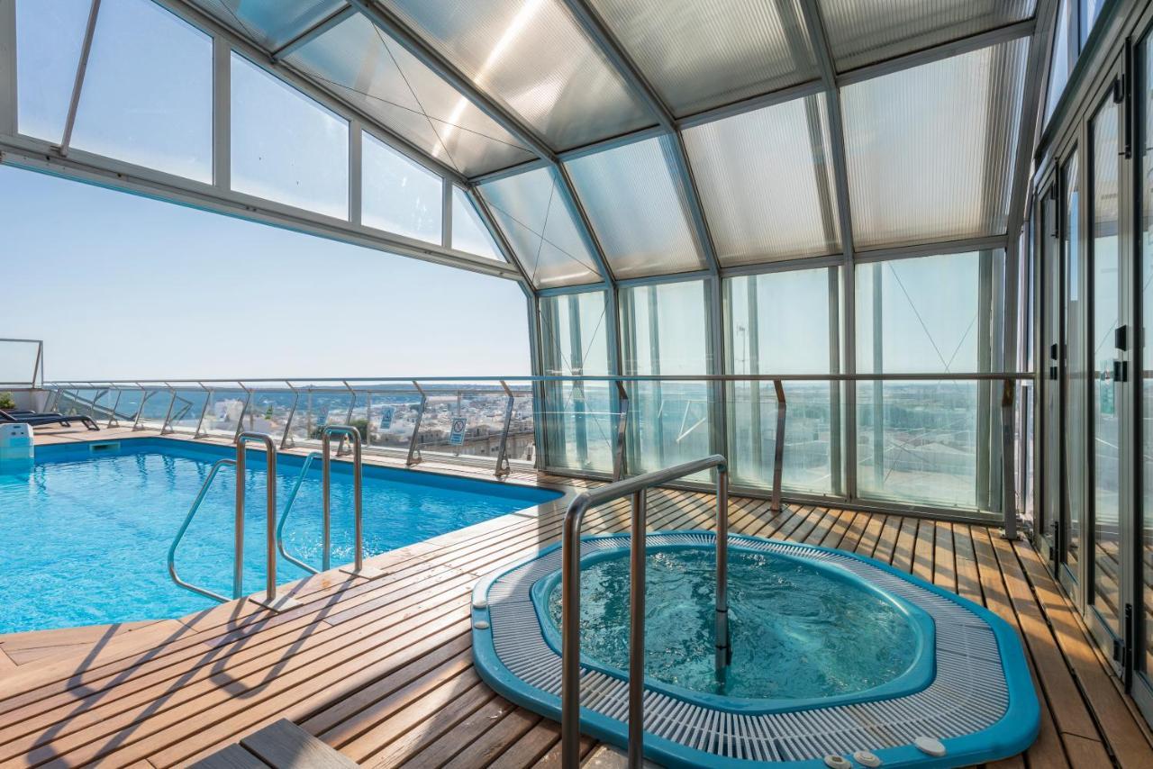 Artiem Apartamentos Mahón Esterno foto